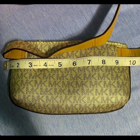 Belt Bag - Picture 5 of 7